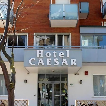 Hotel Caesar Pesaro Exterior foto
